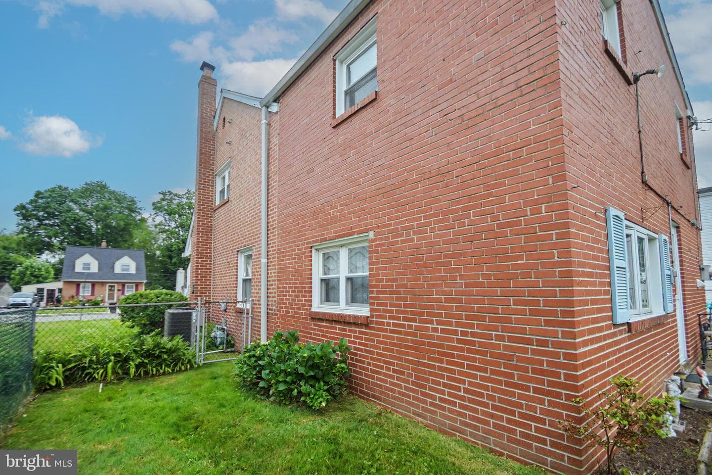 859 Wyndom Terrace photo 28