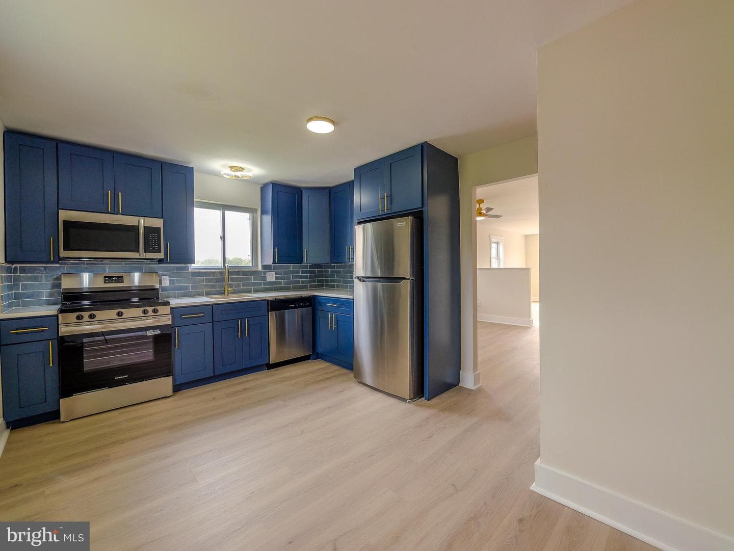 117 East Lane photo 8
