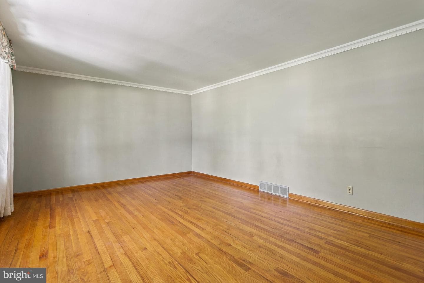 2015 Kerwood Drive photo 33