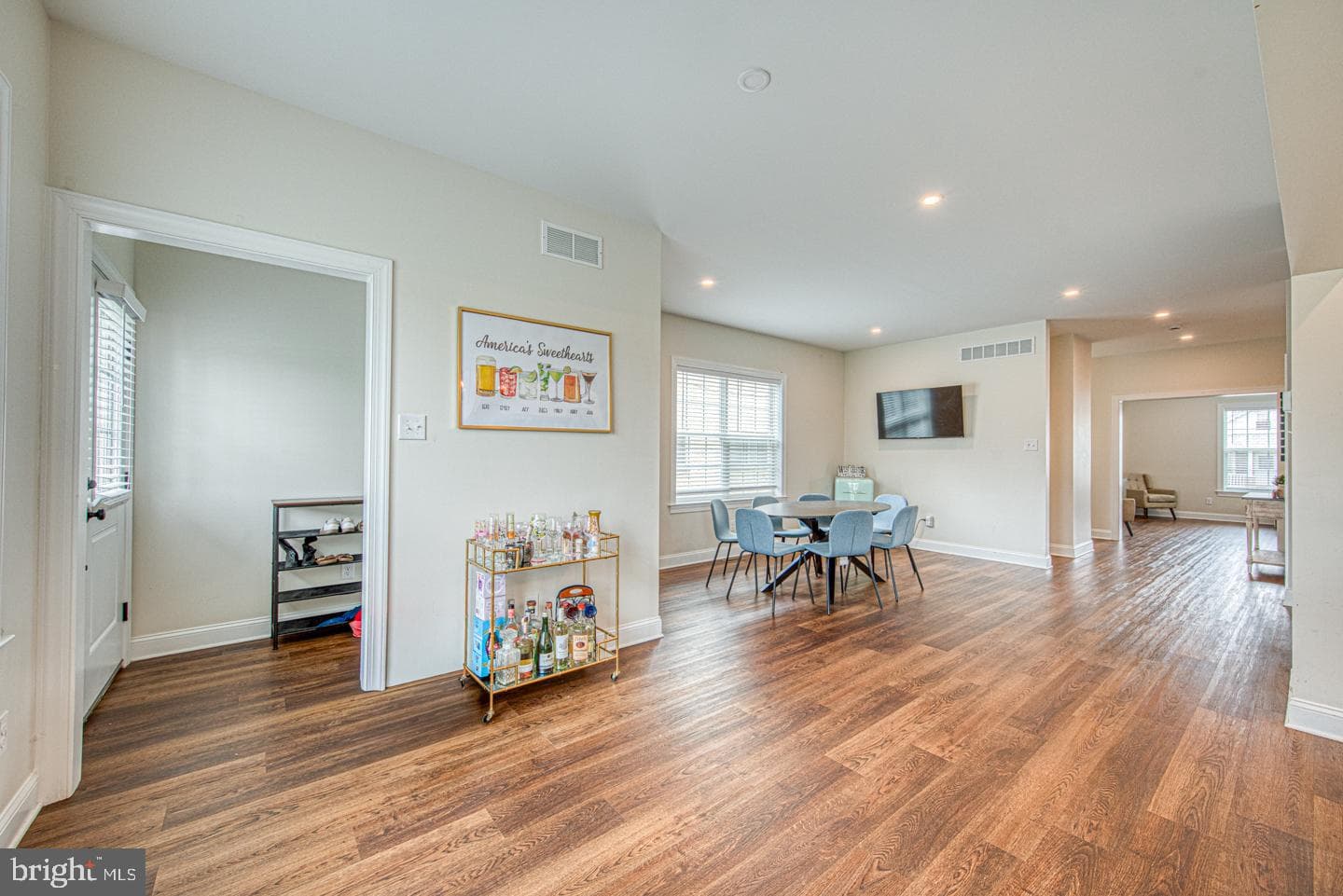 207 2nd Avenue photo 13