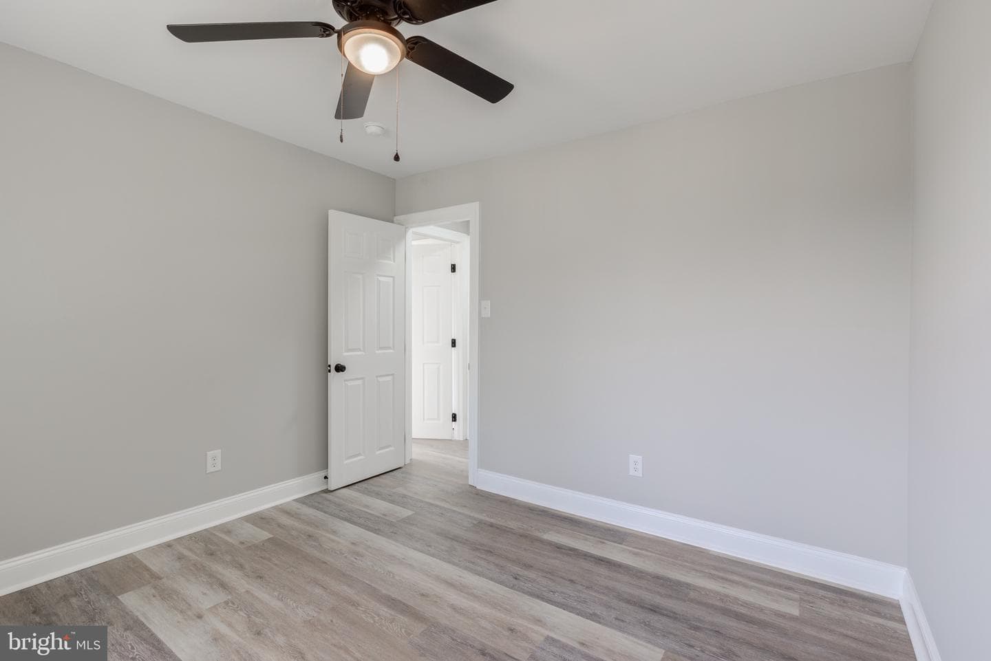 901 Ormond Avenue photo 23