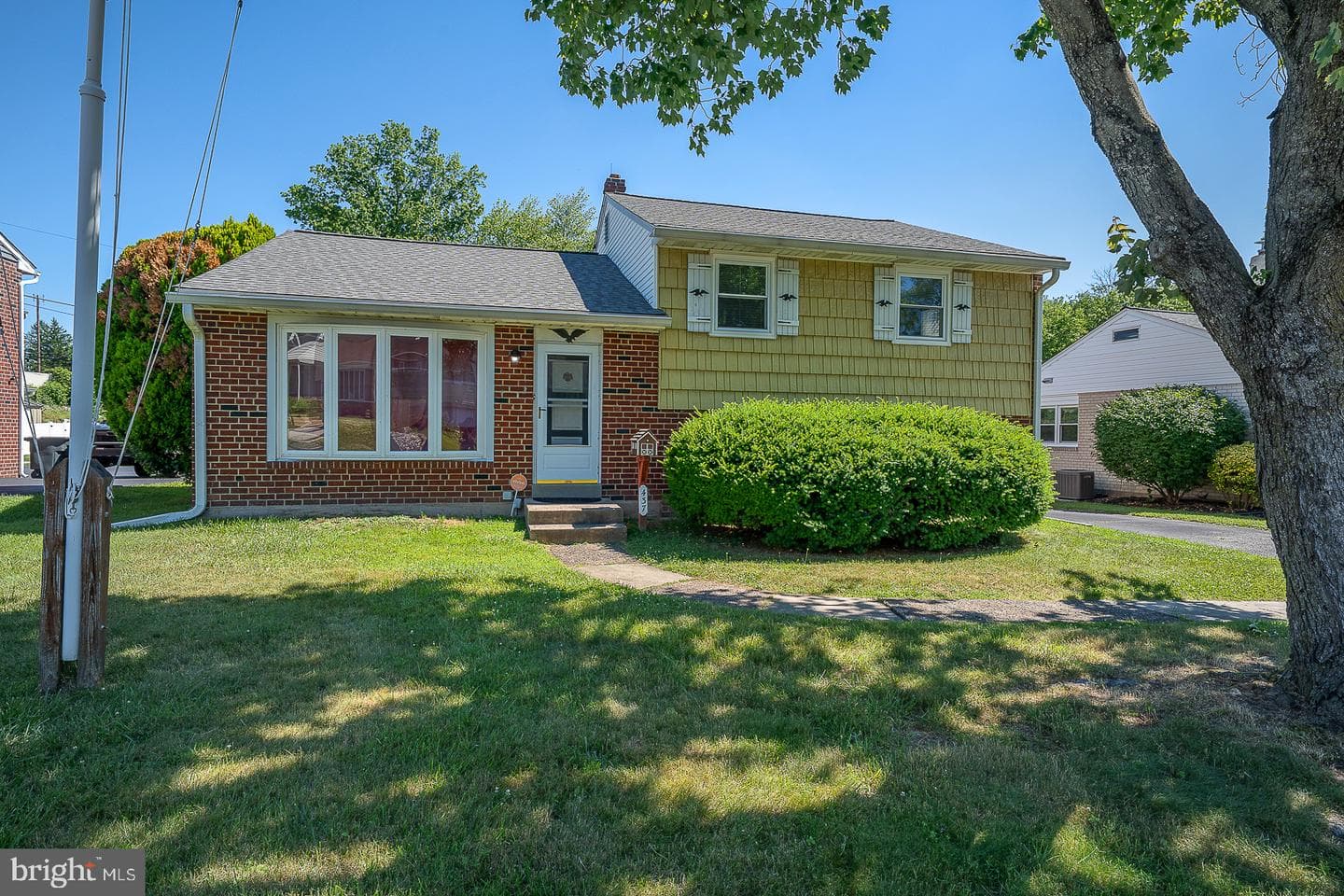 437 Rittenhouse Circle photo 1