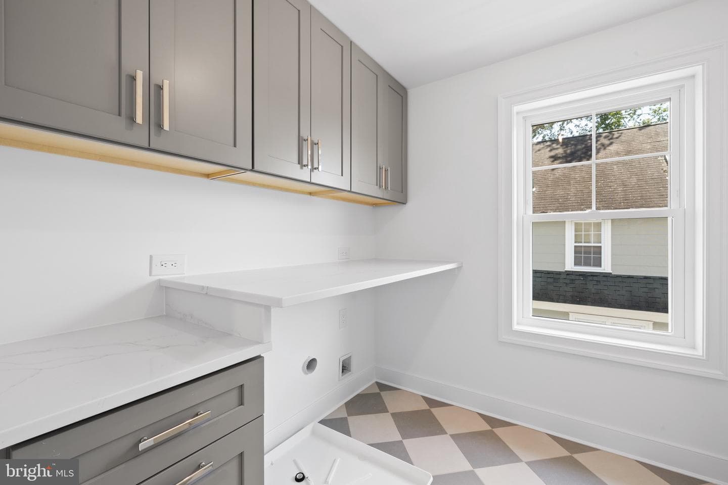 145 Sycamore Road photo 42