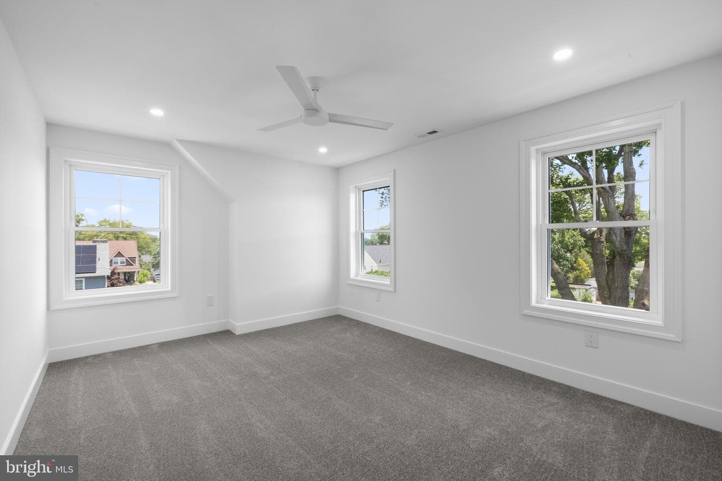 145 Sycamore Road photo 50