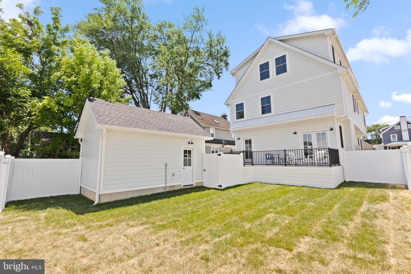145 Sycamore Road photo 6