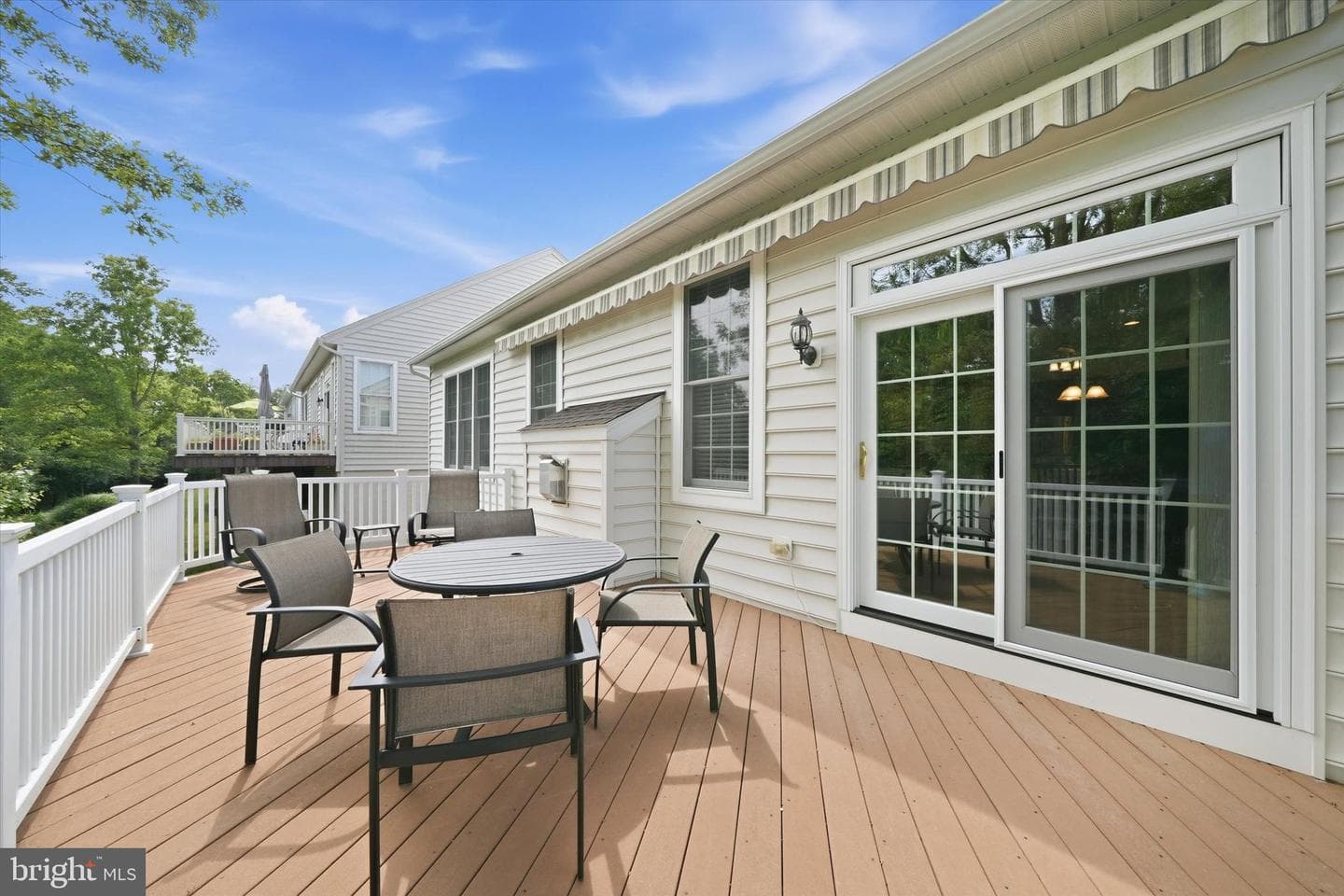 66 S Valentine Drive photo 40