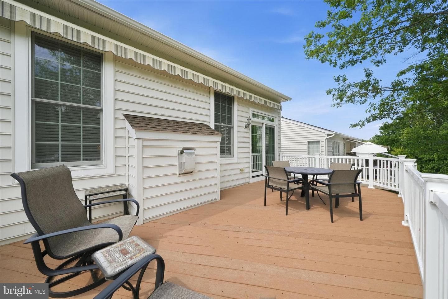 66 S Valentine Drive photo 43