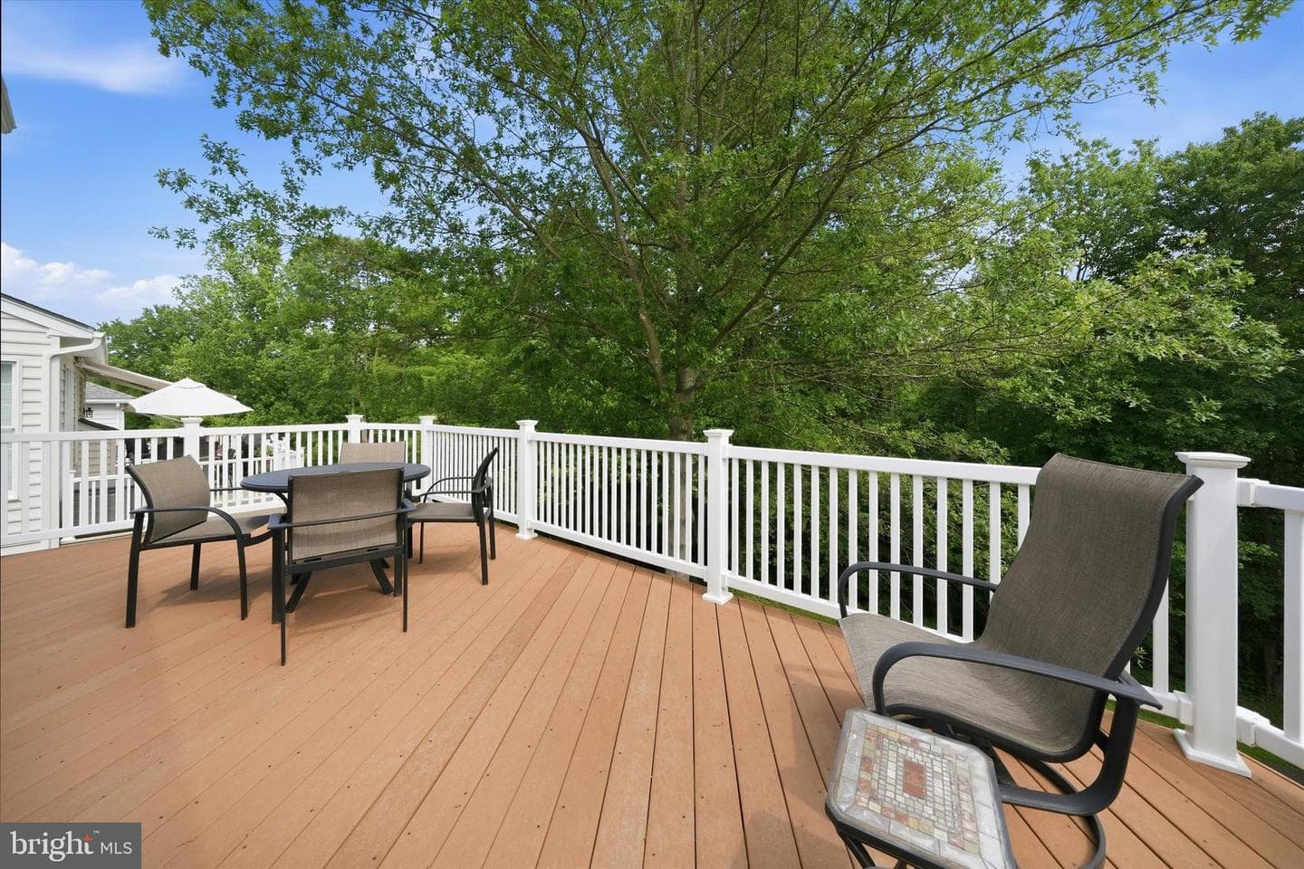 66 S Valentine Drive photo 44