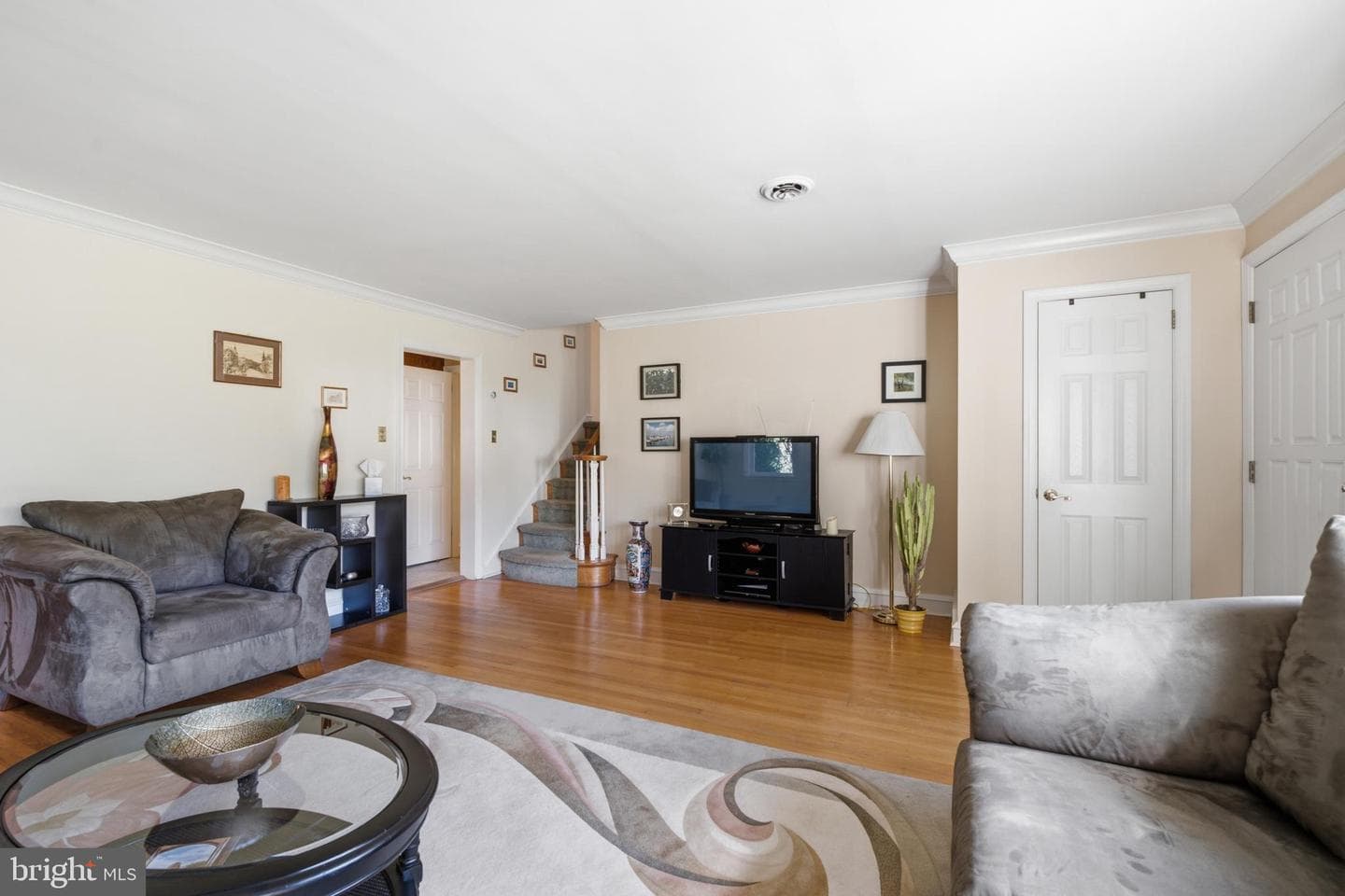 113 Lombardy Drive photo 5