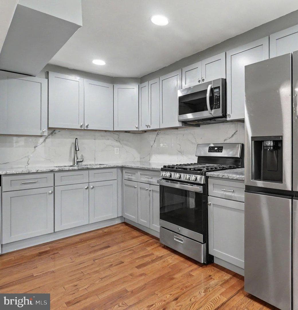 5203 N Springfield Road photo 9