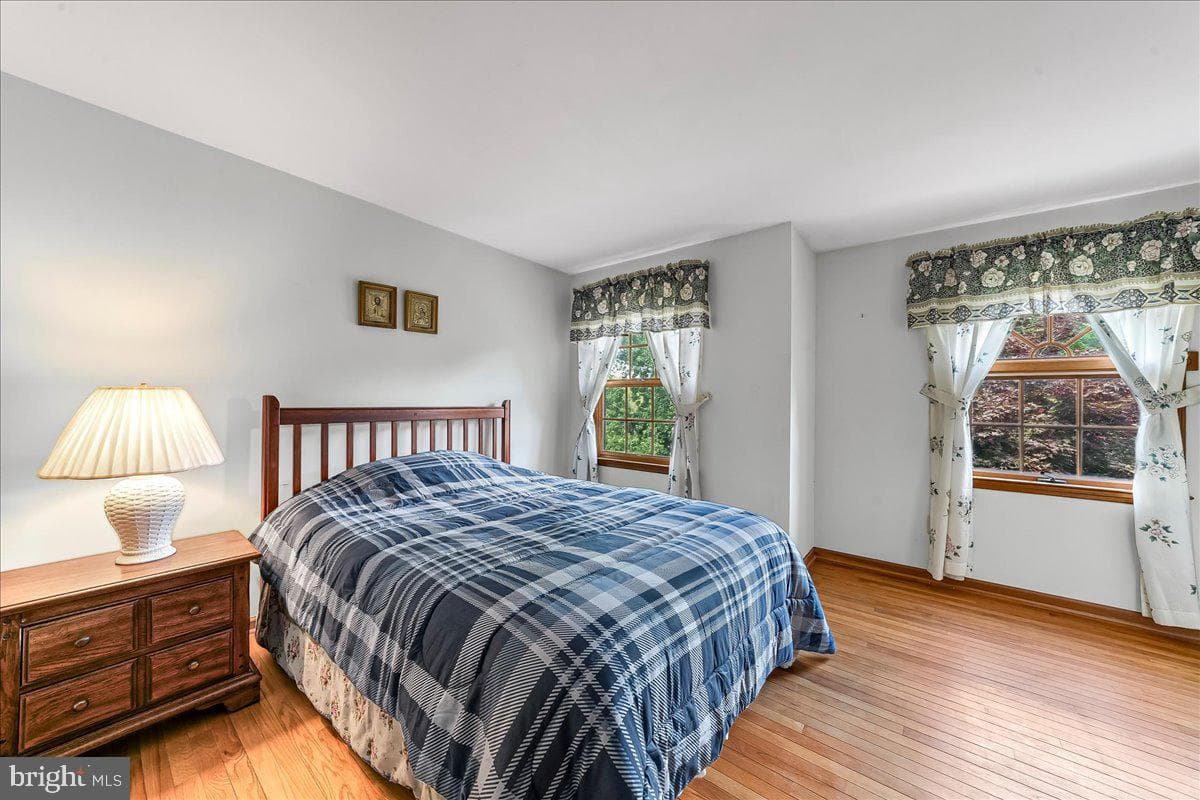 1577 Spring Meadow Lane photo 21