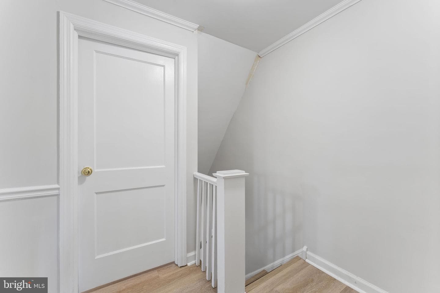 317 S Sloan Street photo 7