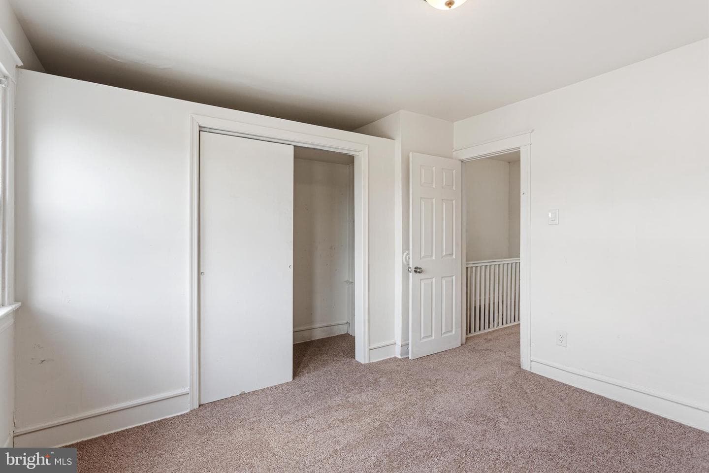 7018 Atlantic Avenue photo 13