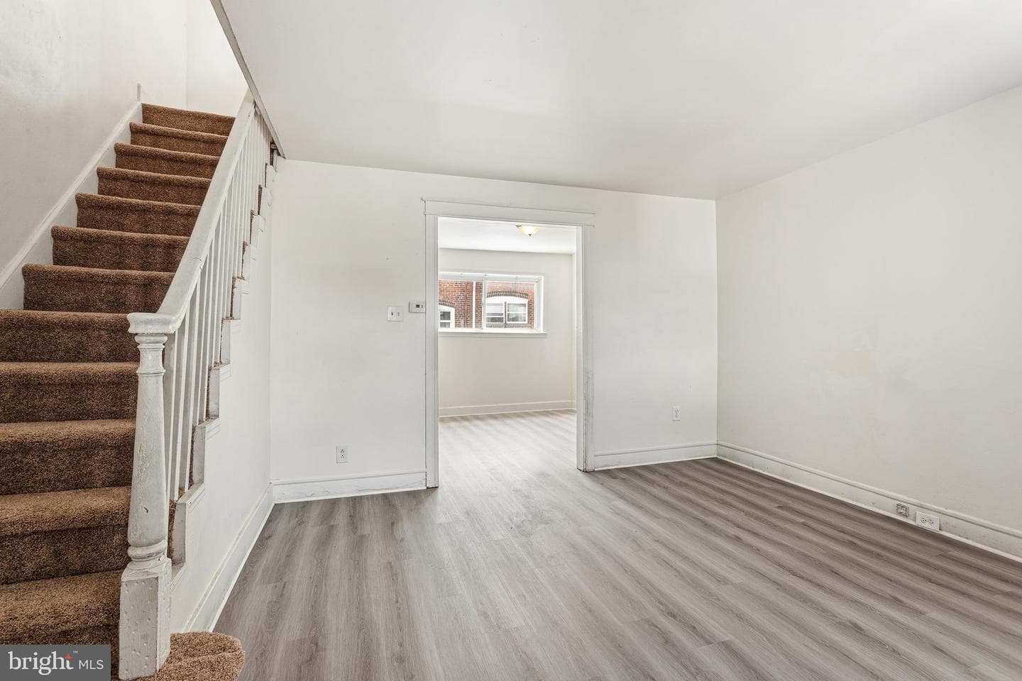 7018 Atlantic Avenue photo 3