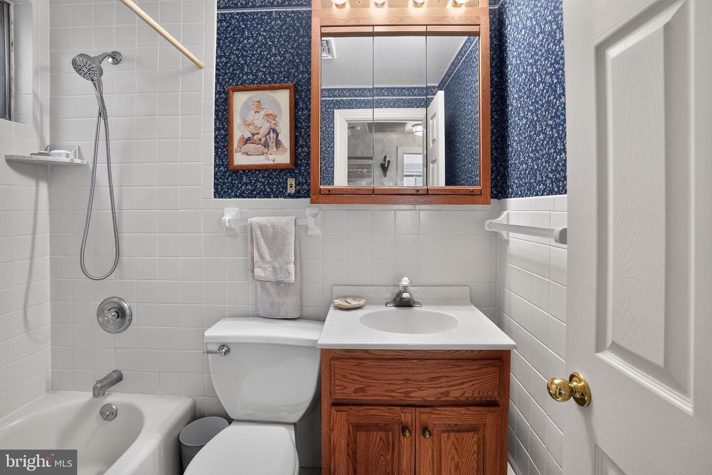 13 S Bryn Mawr Place photo 22