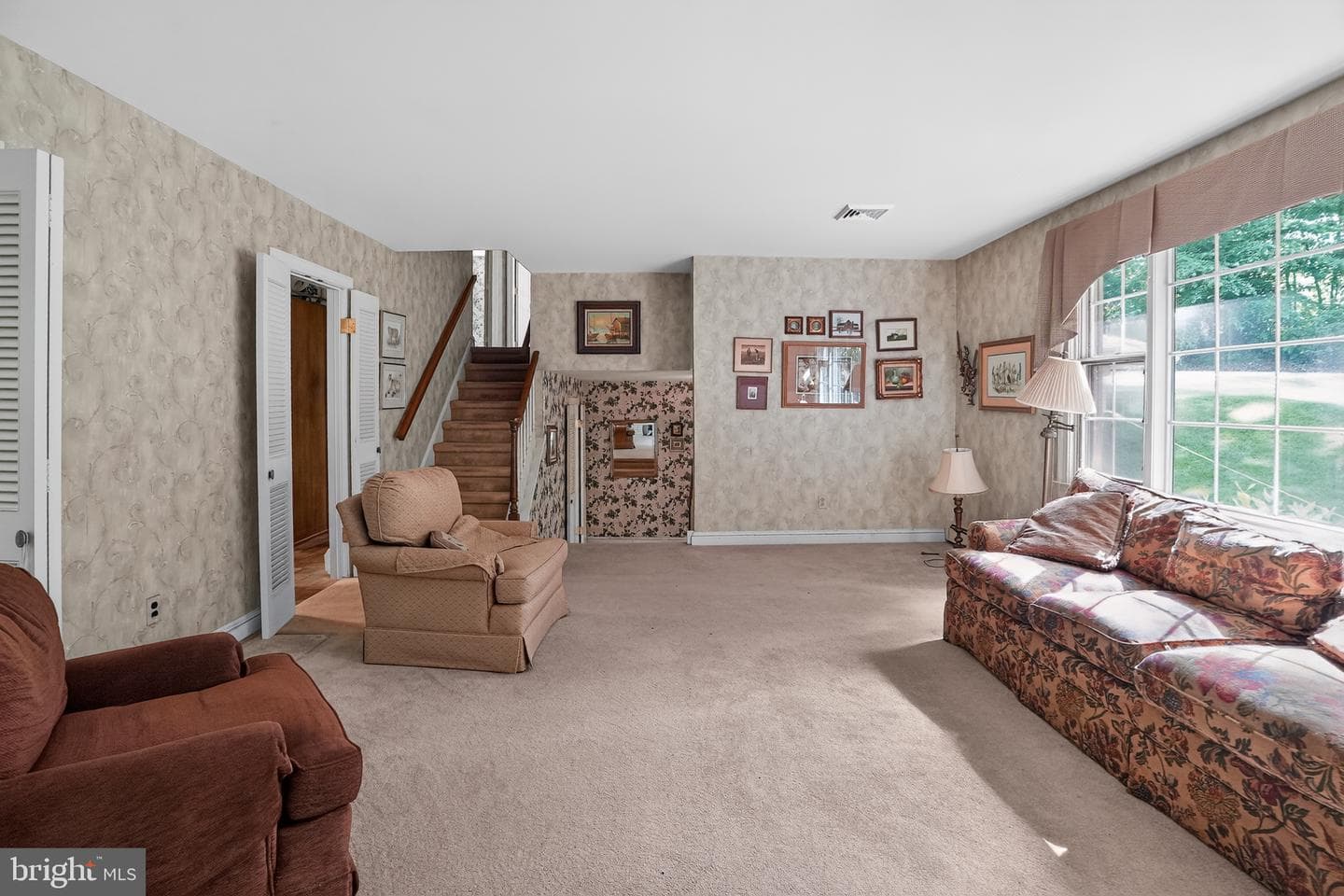 13 S Bryn Mawr Place photo 6