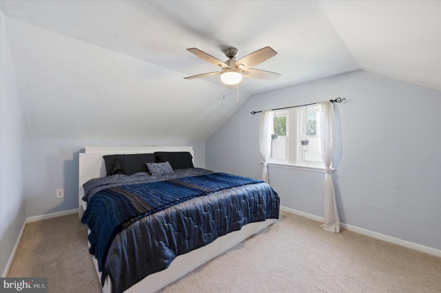 702 Hood Road photo 22