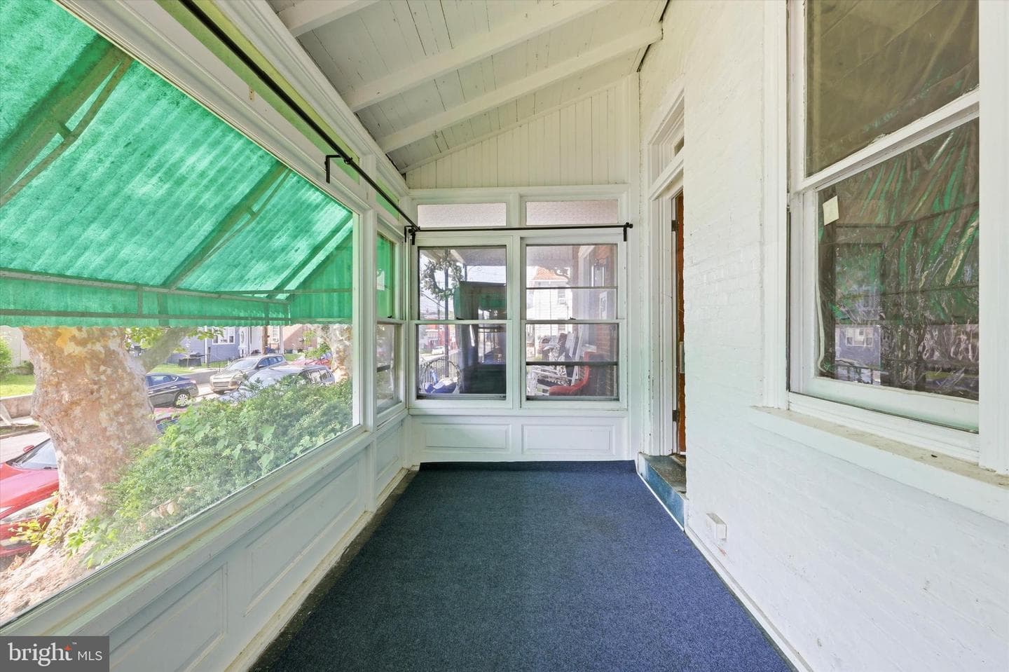 49 E Madison Avenue photo 3