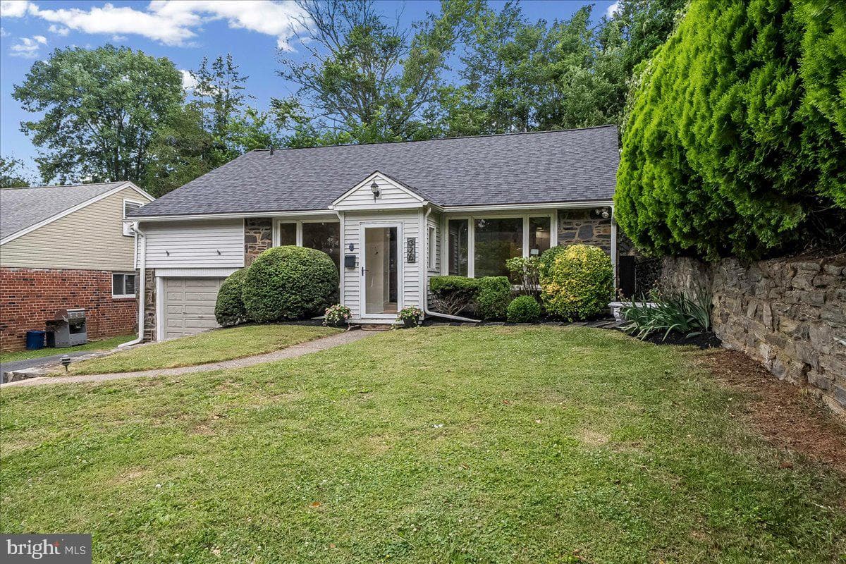 326 Glen Ridge Road photo 3