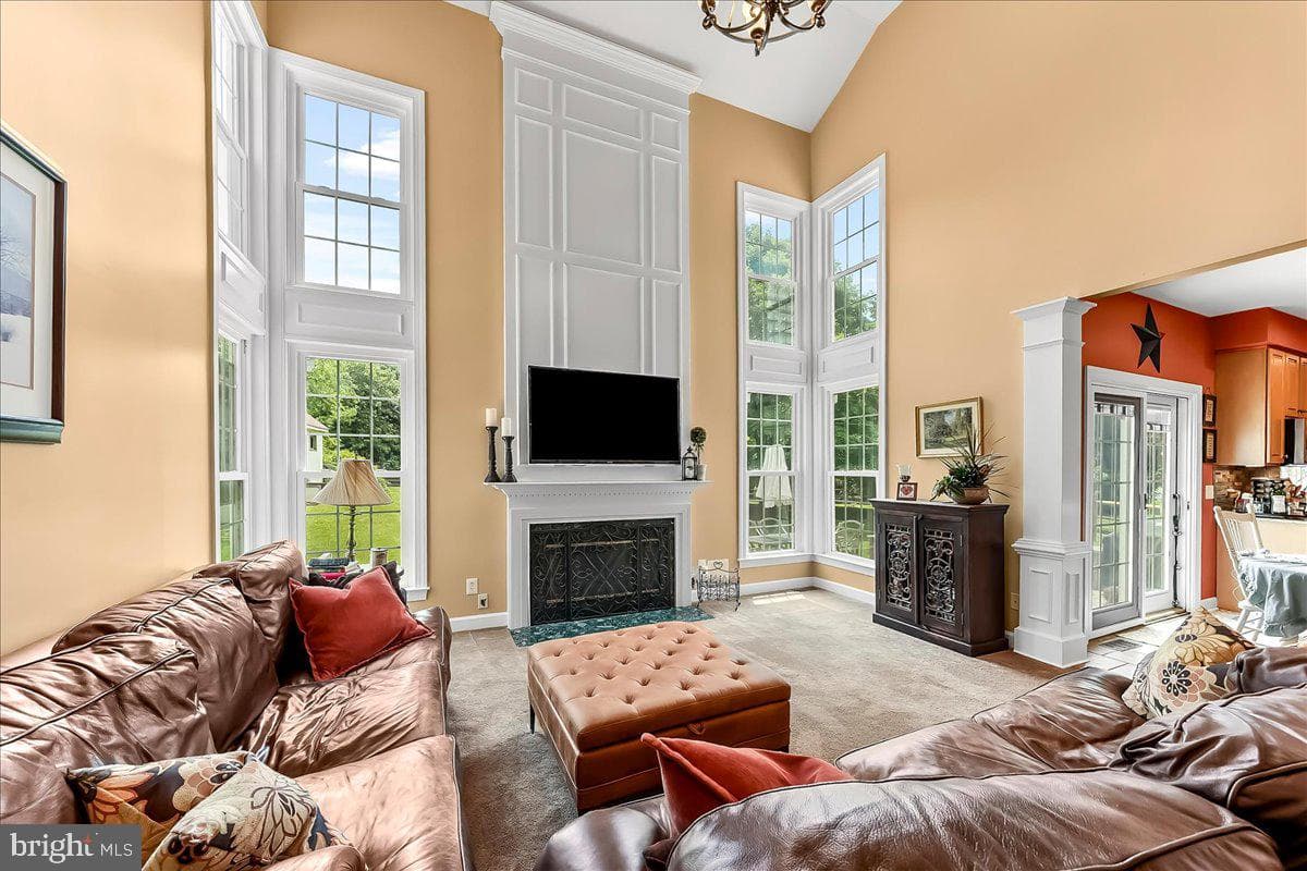 39 Maple Lane photo 19
