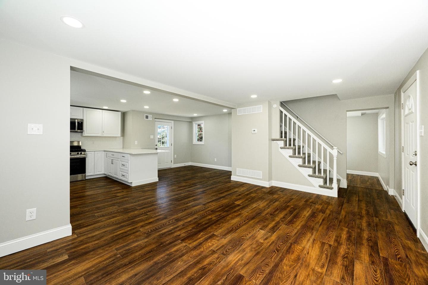 431 Holmes Road photo 20