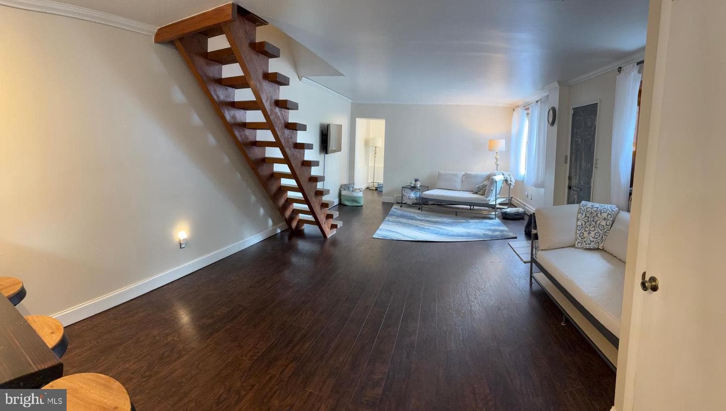 300 Clifton Avenue photo 7