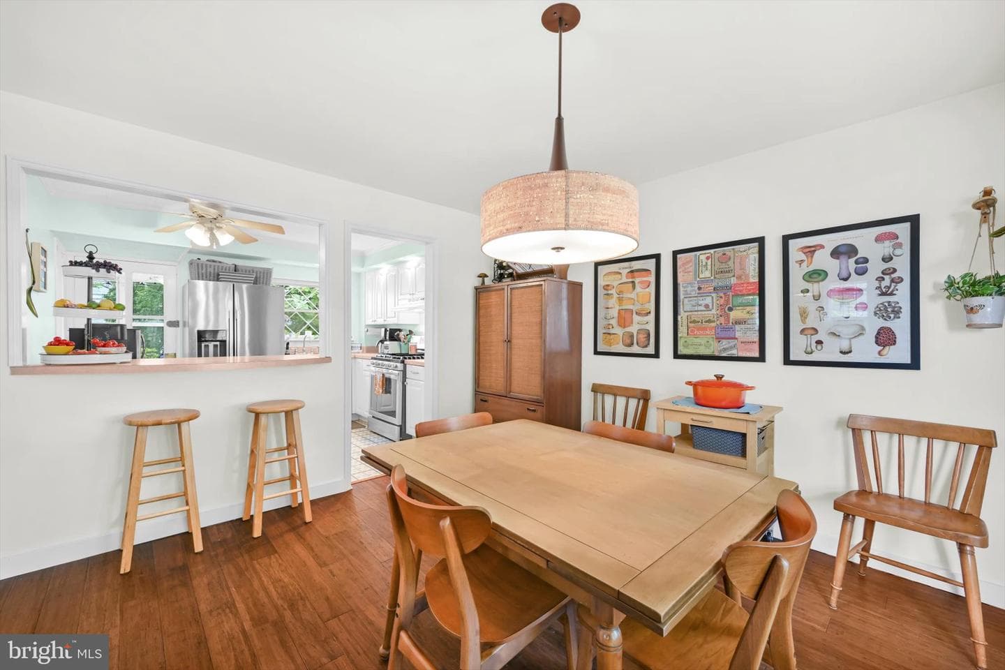 2420 Franklin Avenue photo 11