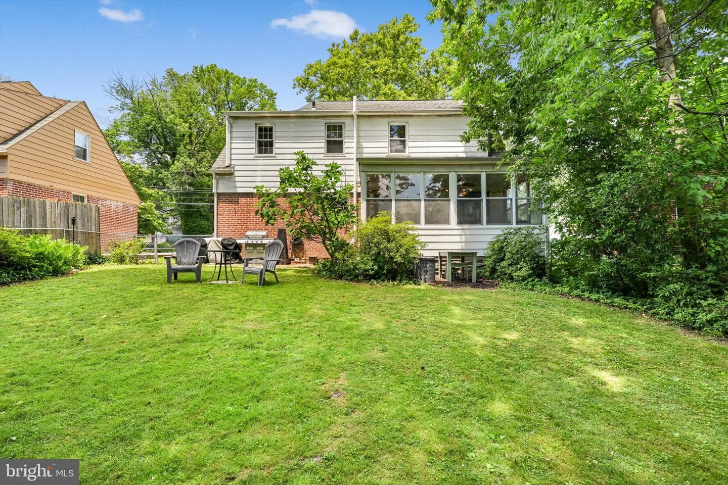 2420 Franklin Avenue photo 32