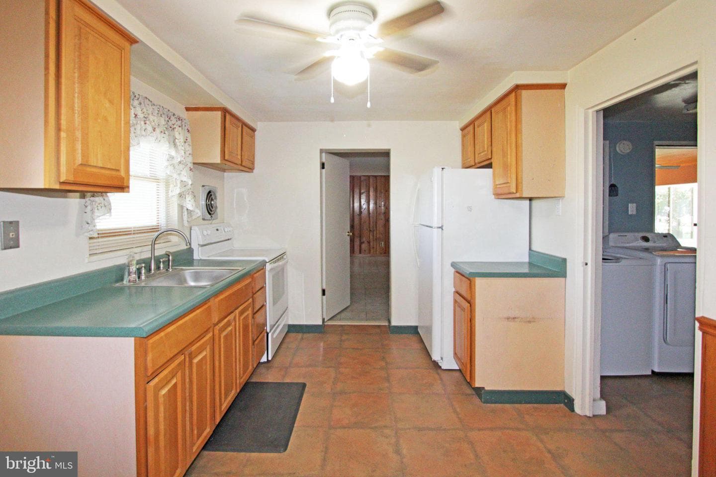 929 Cherry Tree Road photo 9