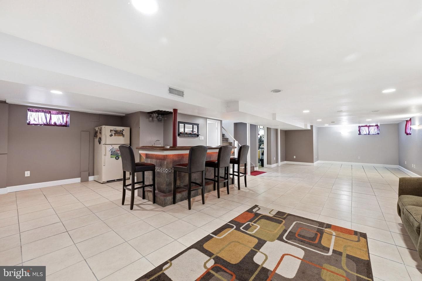 905 Amosland Road photo 35