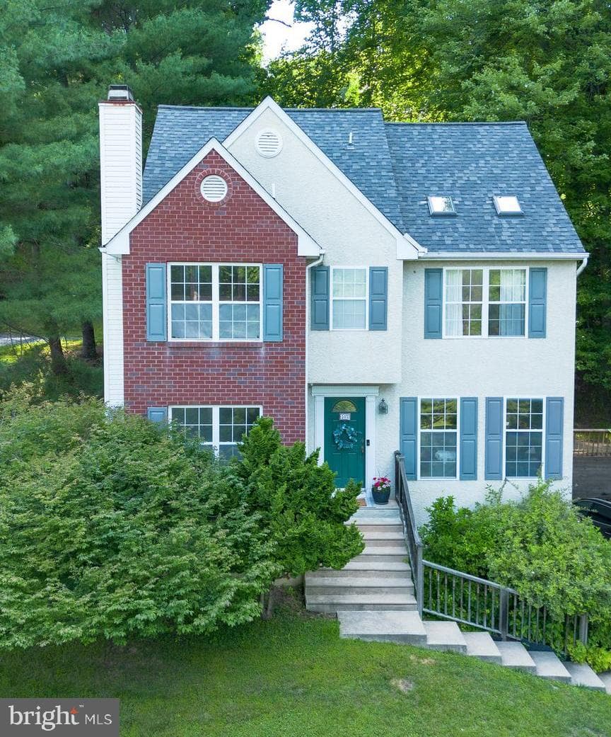 517 Beatty Road photo 1