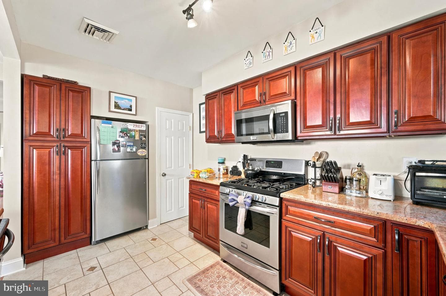 152 Shelbourne Road photo 12