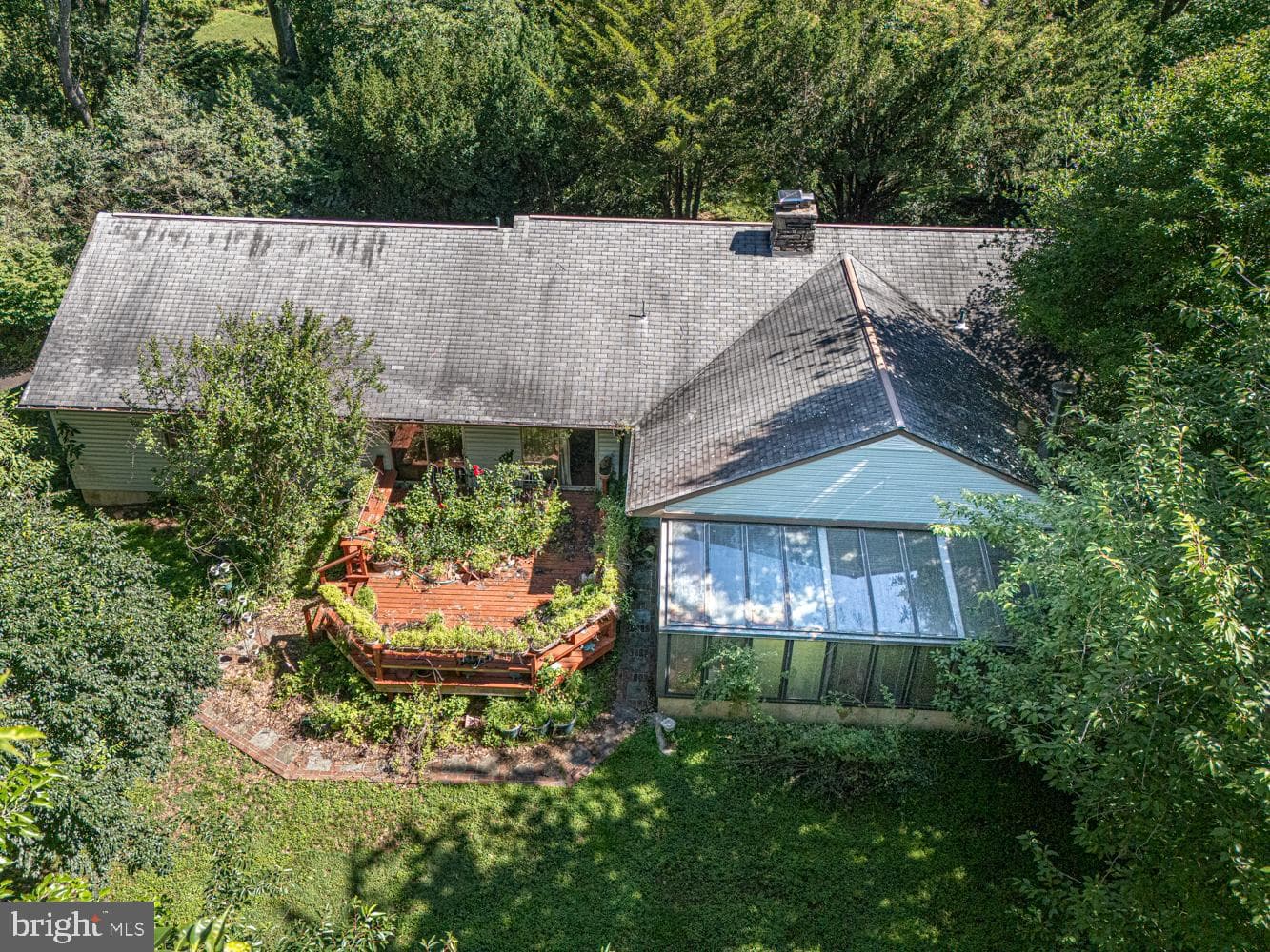 220 Harvey Road photo 23