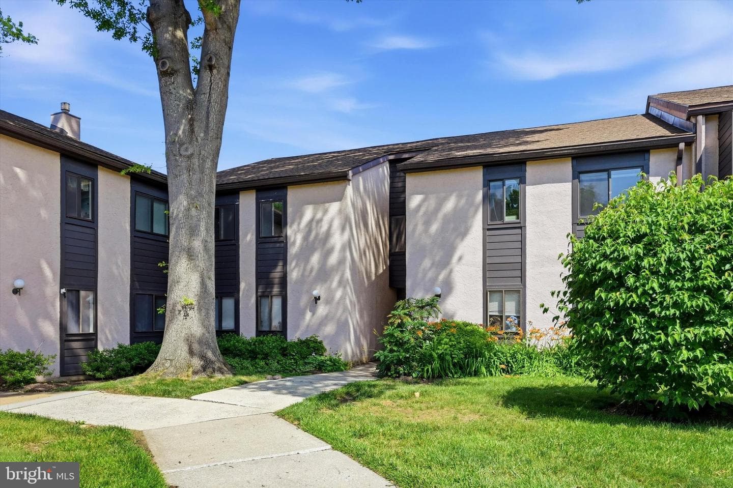 1410 Painters Crossing #1410