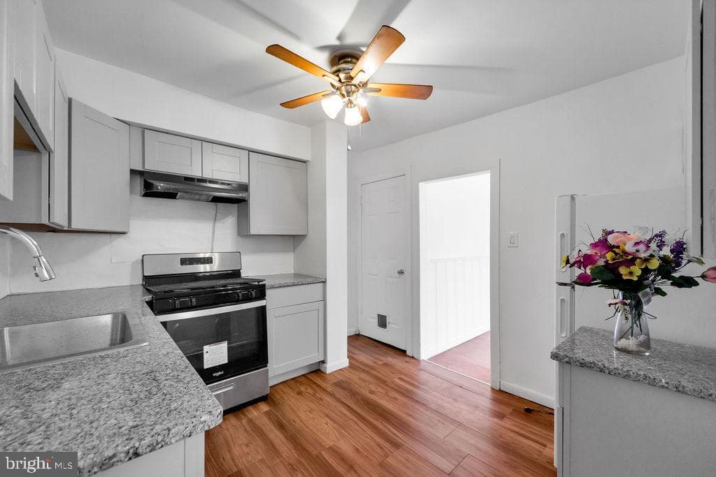 234 Windsor Avenue photo 10
