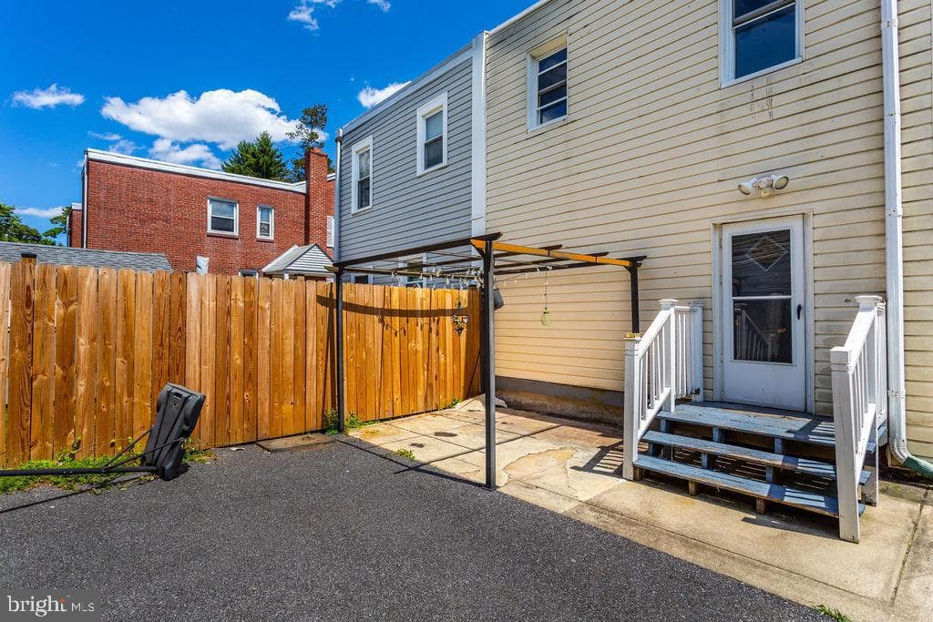 234 Windsor Avenue photo 24
