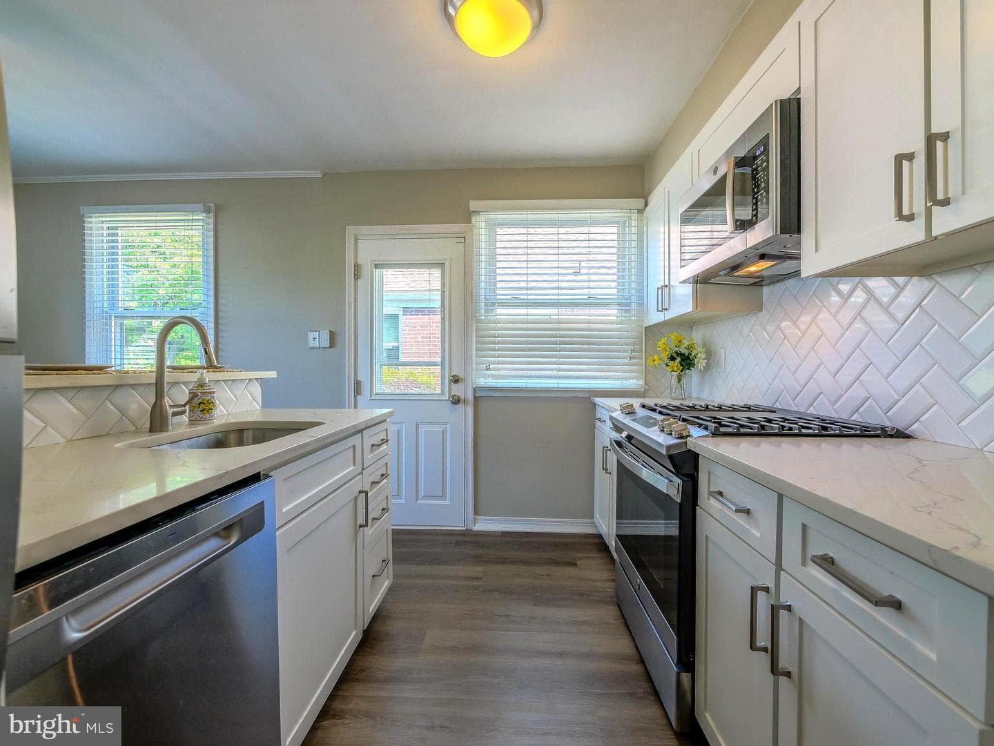 1109 Old Lane photo 15