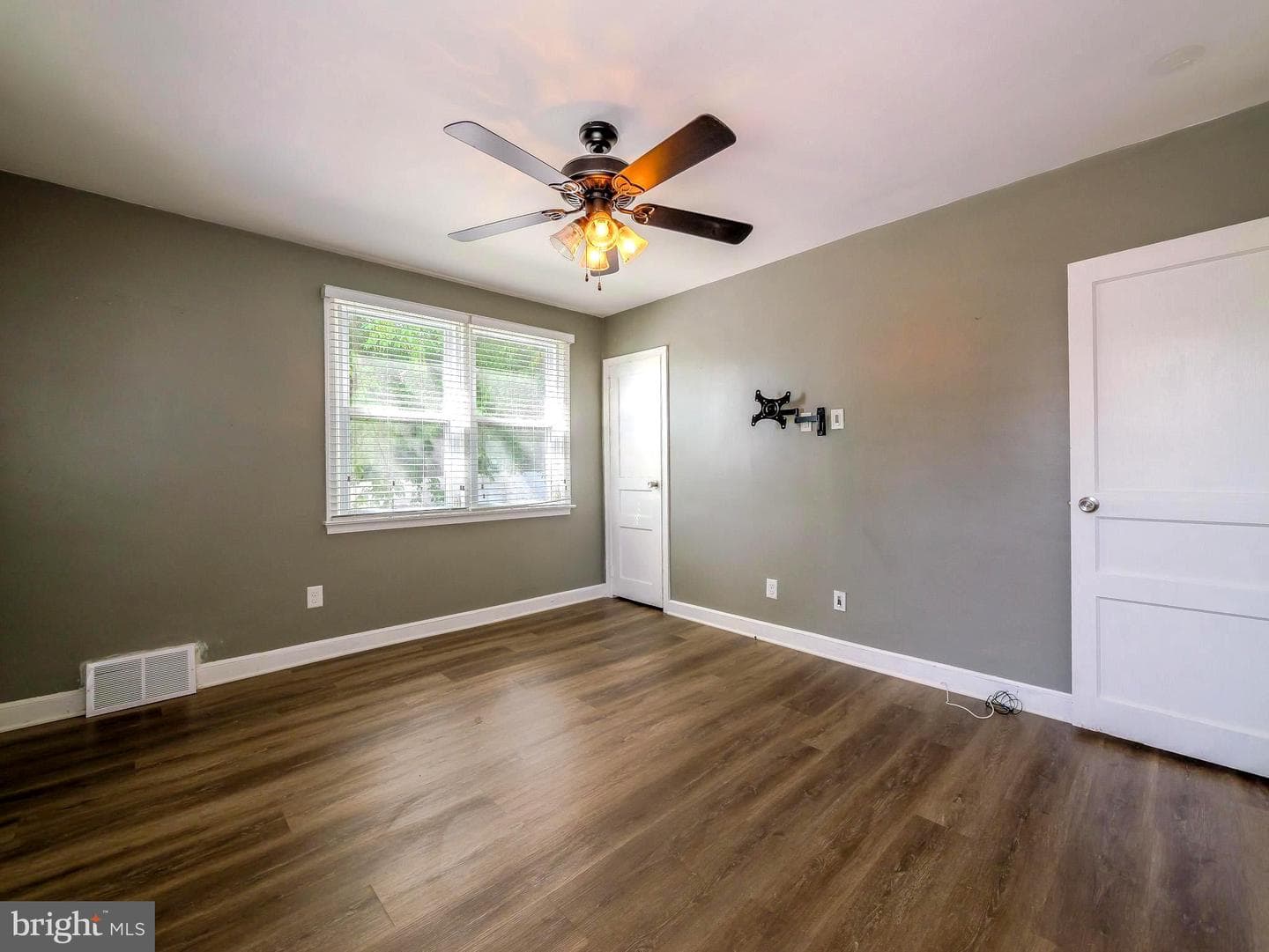 1109 Old Lane photo 19