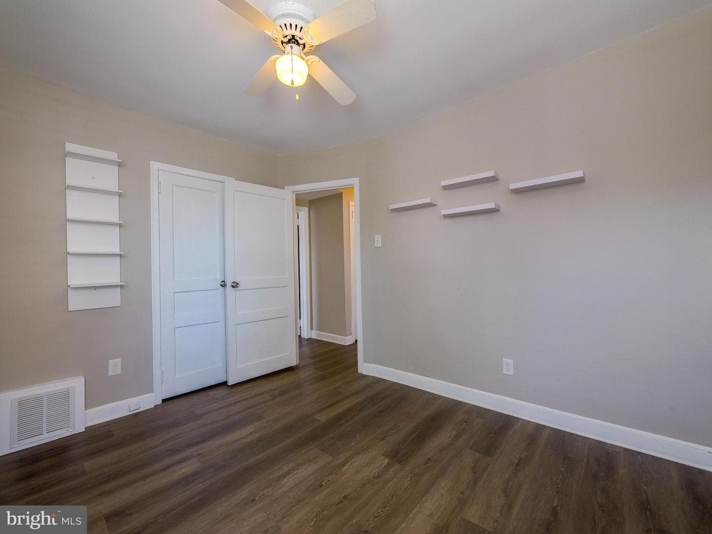 1109 Old Lane photo 20