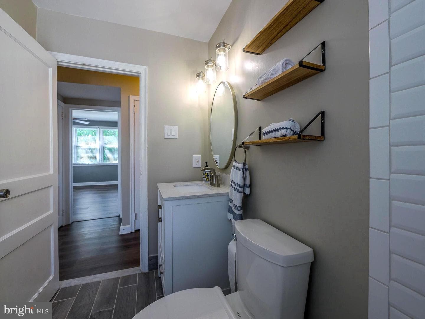 1109 Old Lane photo 24
