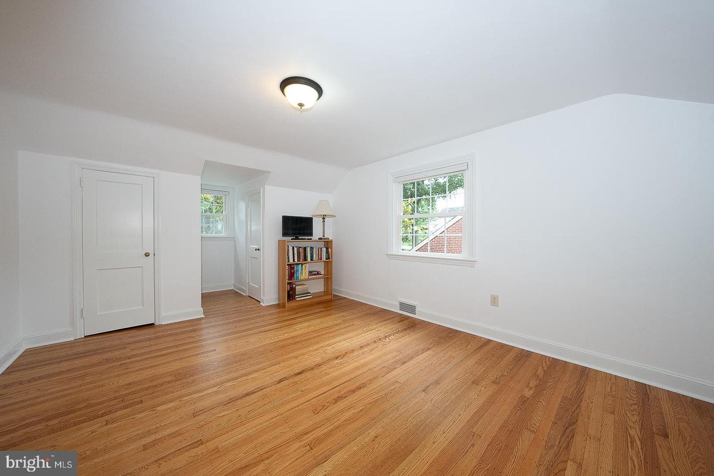 525 W Beechtree Lane photo 30