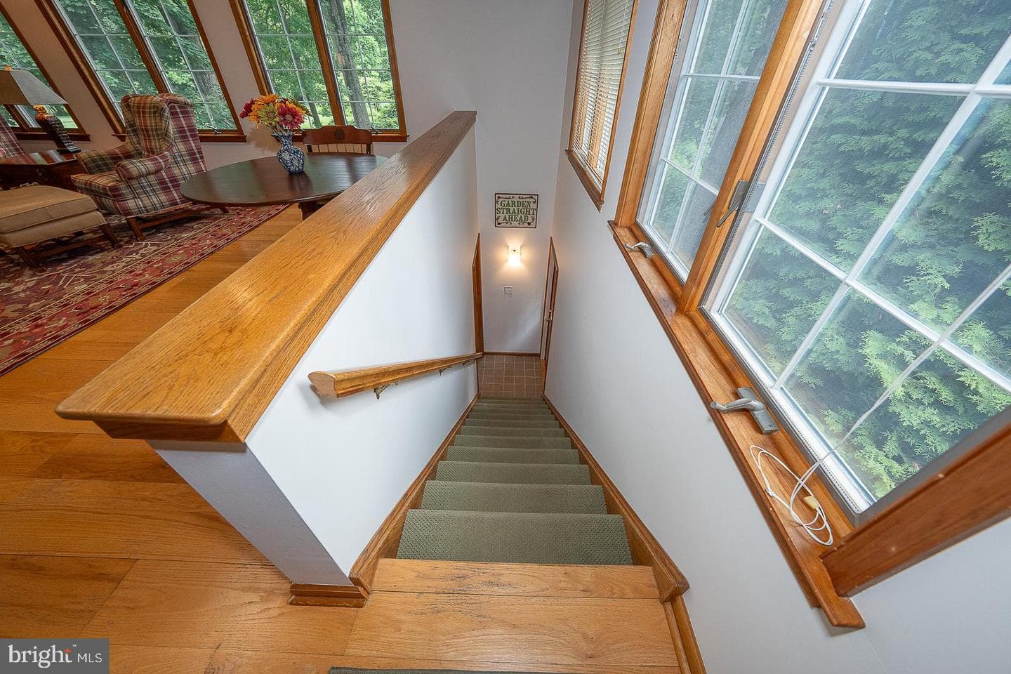 525 W Beechtree Lane photo 33