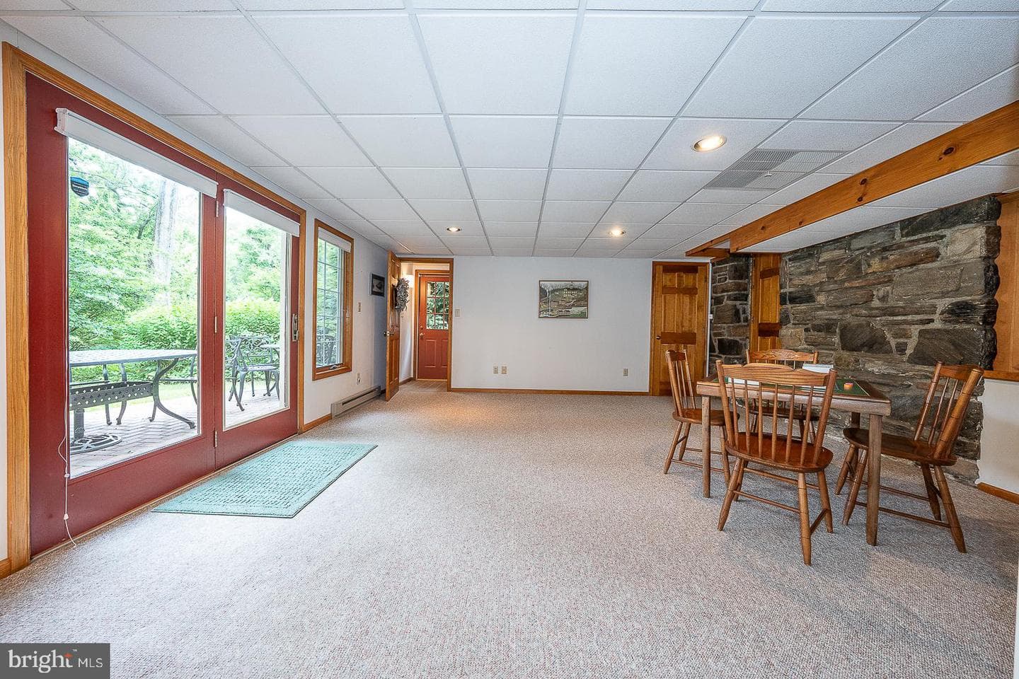 525 W Beechtree Lane photo 37
