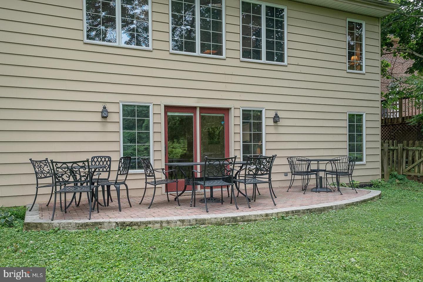 525 W Beechtree Lane photo 45