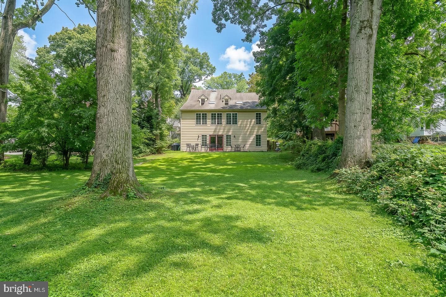 525 W Beechtree Lane photo 48