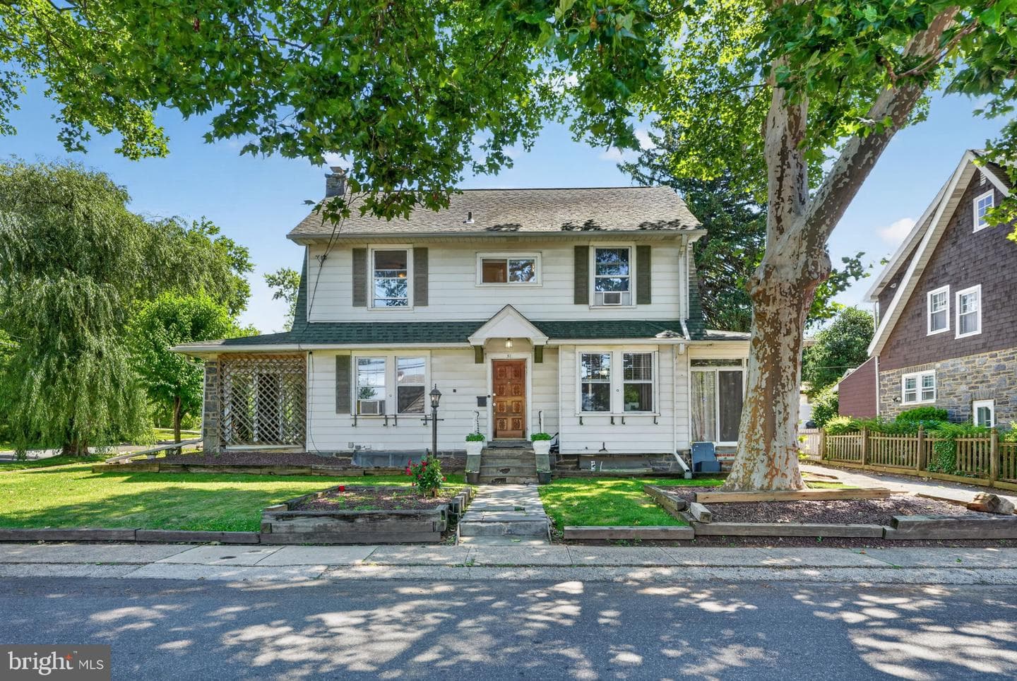 51 Windsor Avenue photo 1
