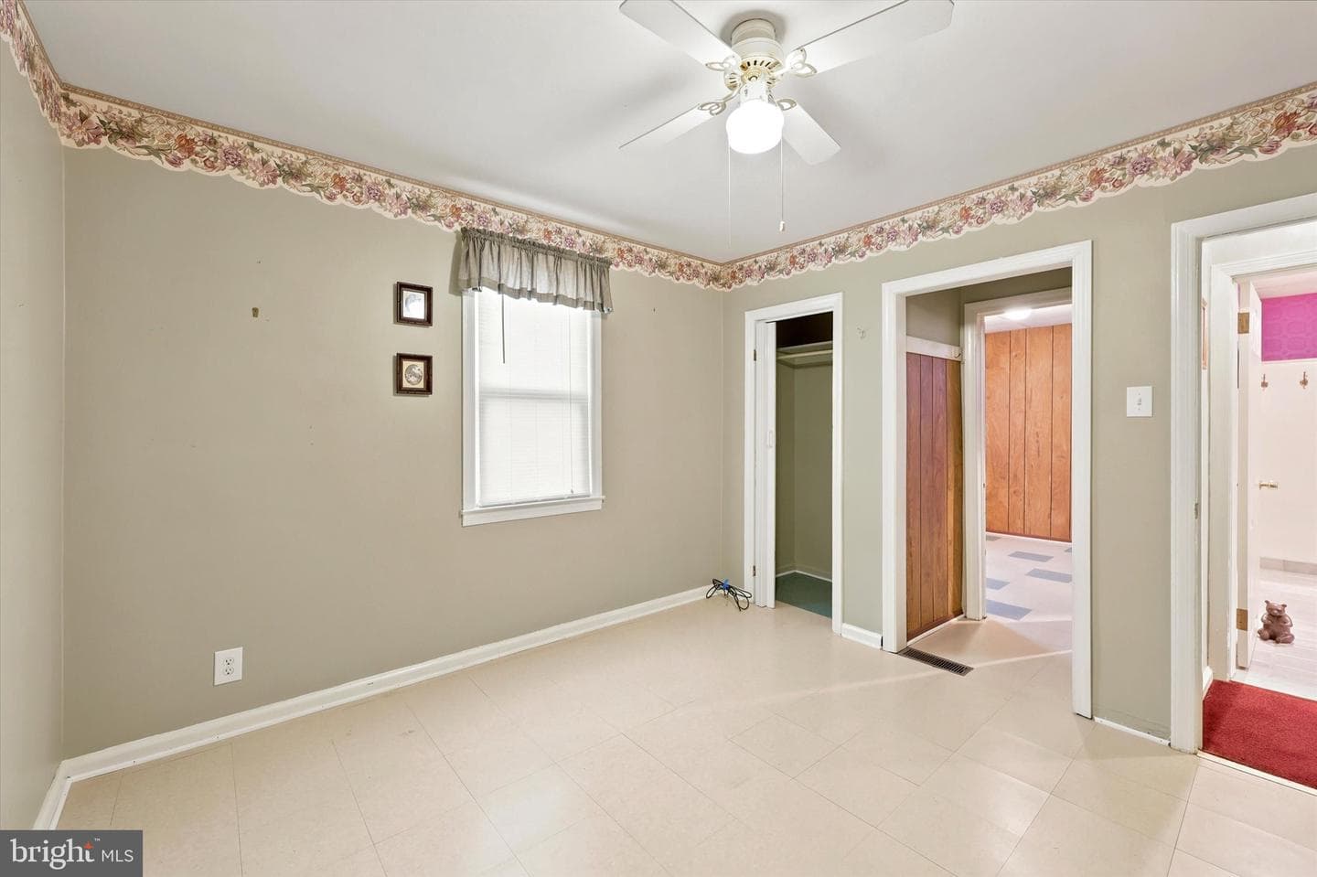 103 Wellington Road photo 9