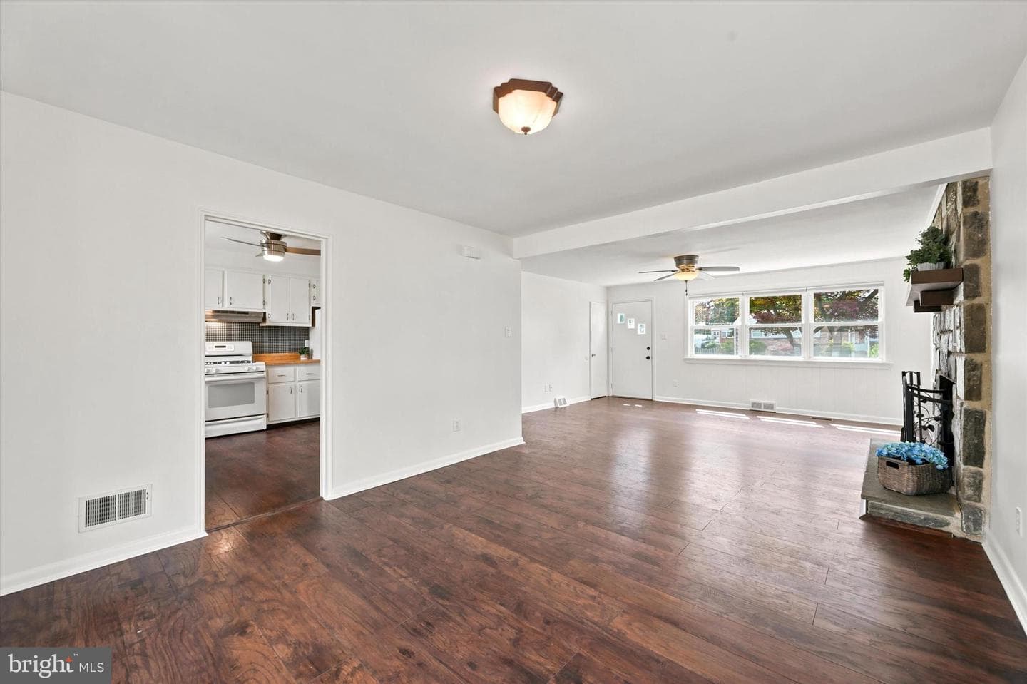 112 Tillman Lane photo 6