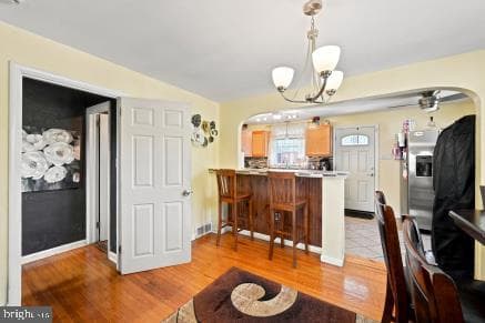 400 Russell Street photo 6