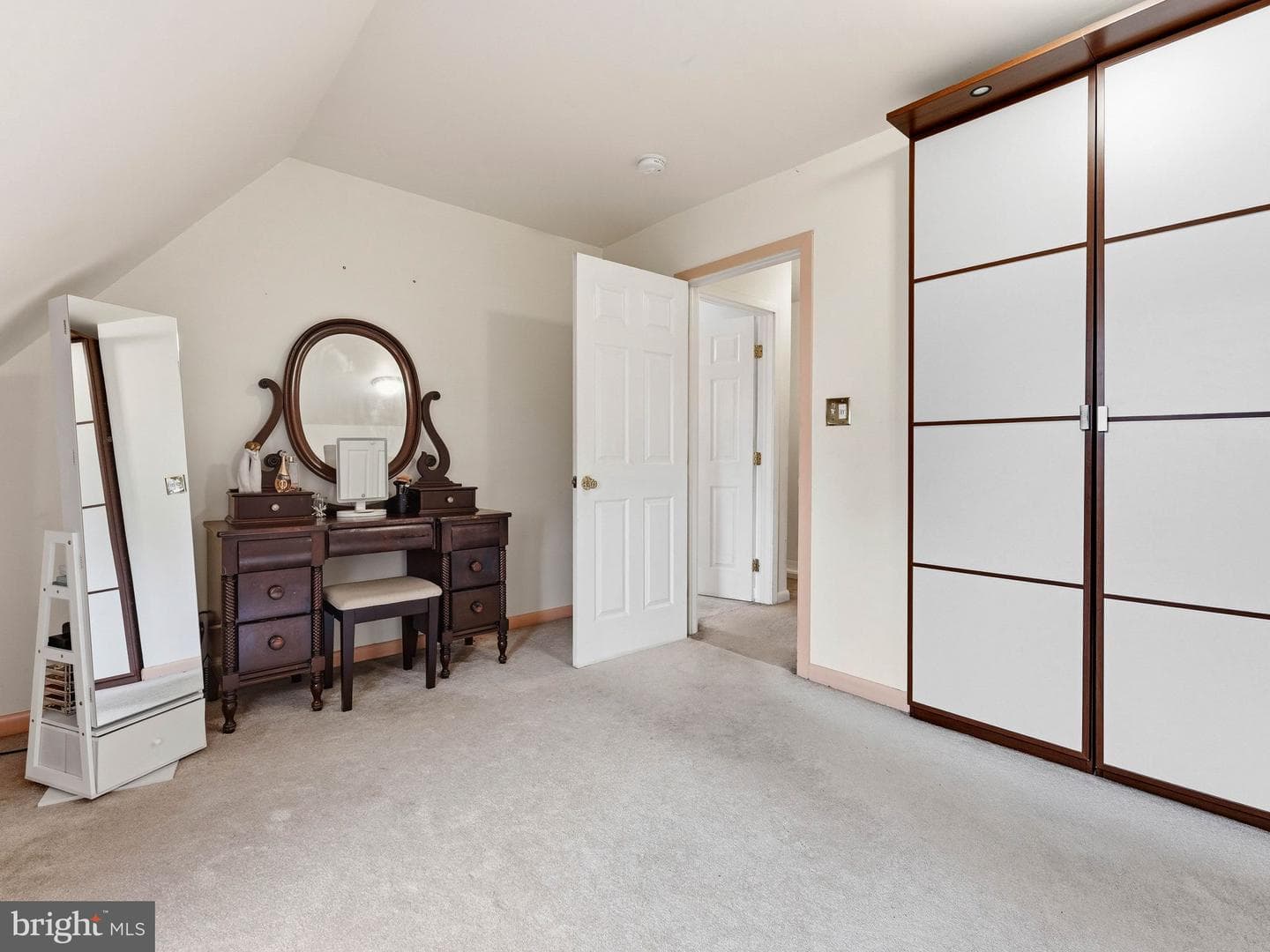 106 Merion Avenue photo 31